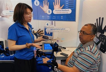 หุ่นยนต์ฟื้นฟูสมรรถภาพมือ Syrebo® ฉายแววในงานแคนตันแฟร์ครั้งที่ 133